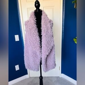 Faux Fur lavender vest